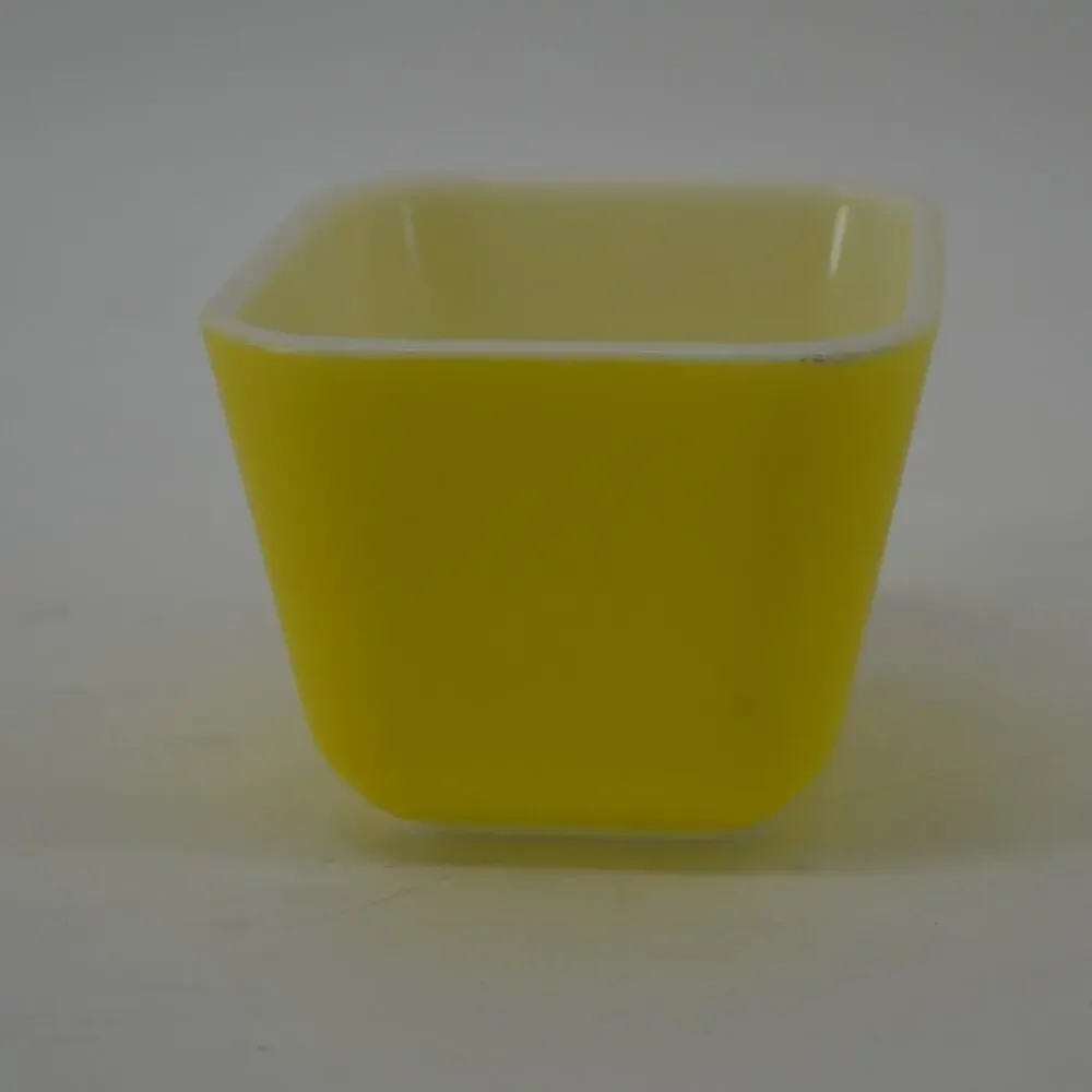 Vintage PYREX Refrigerator Dish Yellow 501 B Fridgie Cottage